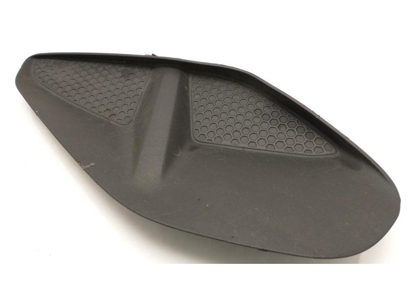 SİS FAR KAPAĞI SAĞ SİSSİZ - OPEL CORSA F yedek parça